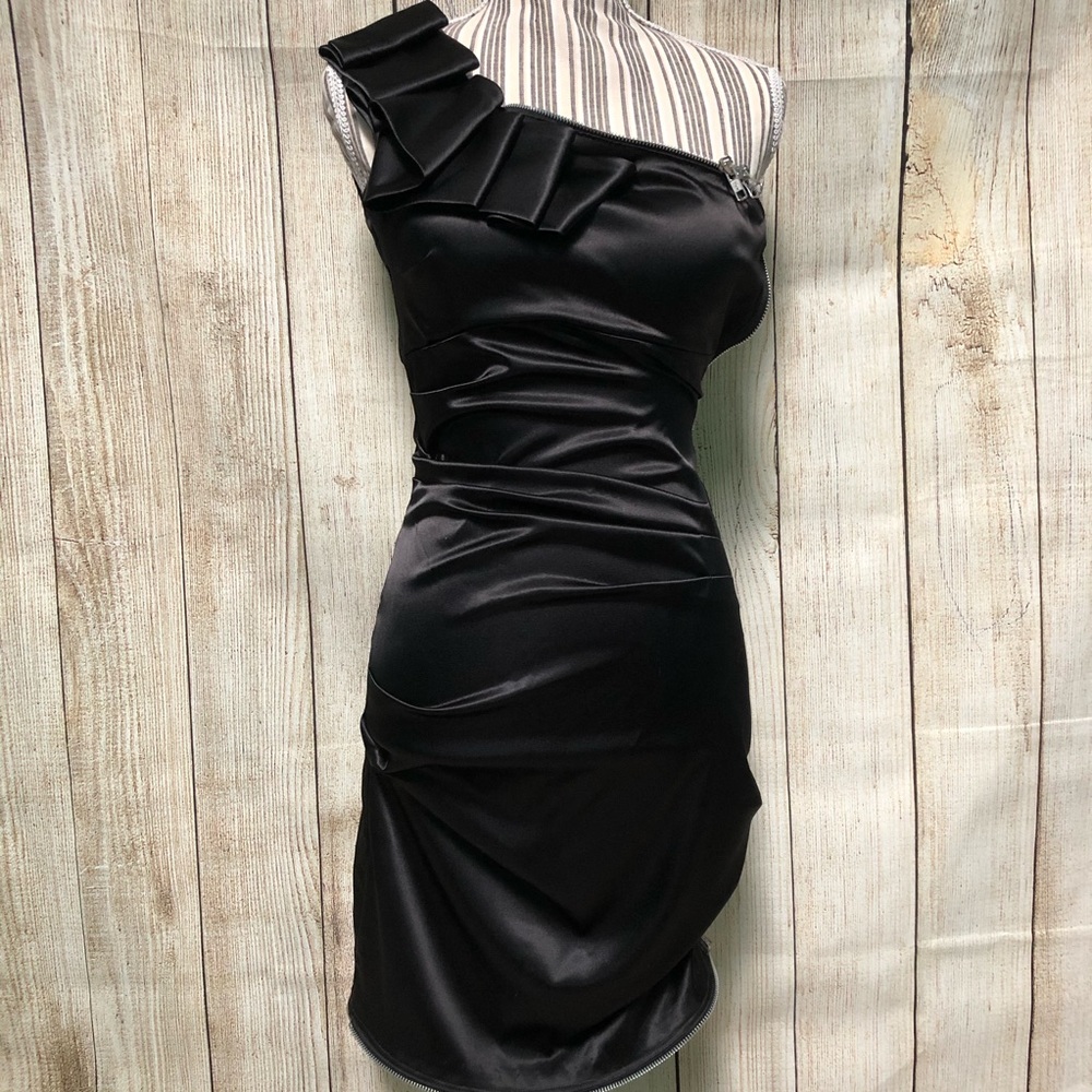 B Smart Formal Homecoming Black Mini Dress Size 1/2